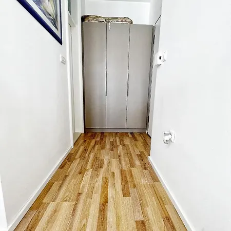 Apartment Studio Apartma Pag Blue Ocean 1 With Sea View