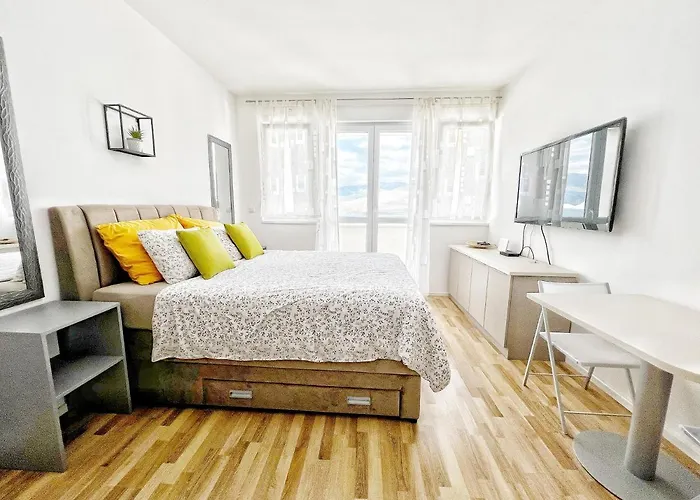 Apartma Pag Blue Ocean 1 With Sea View Апартаменты *